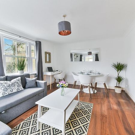 Fantastic Central Line City-Pad! Apartment Лондон Екстериор снимка