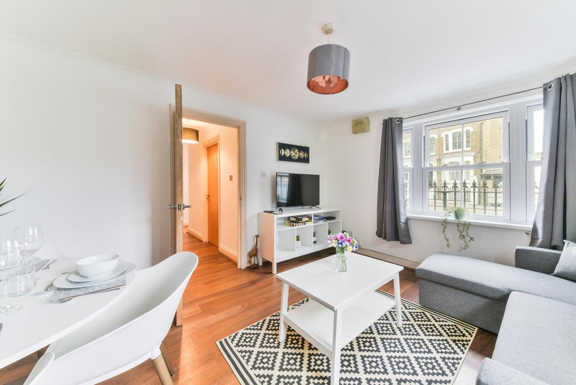 Fantastic Central Line City-Pad! Apartment Лондон Екстериор снимка